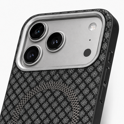 iPhone 17 Pro Shiny Luxe Case