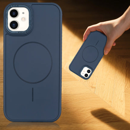 iPhone 11 SideGrip Mag Case