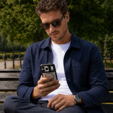 iPhone 17 Pro BiColour Magnetic Case