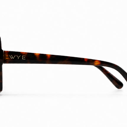 Sports Sunglasses Rimmed Cat-Eye